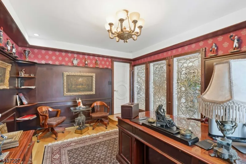 12 E Saddle River Rd Saddle River, NJ 07458