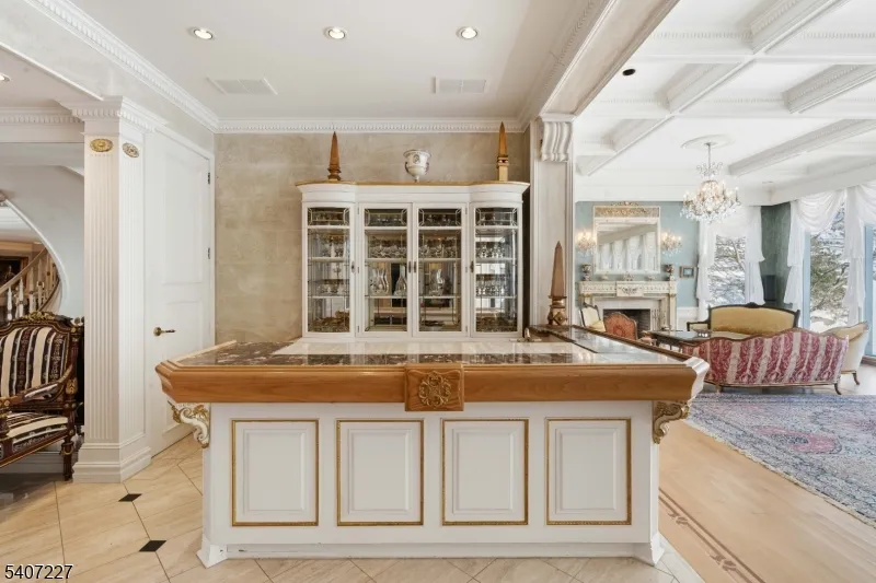 12 E Saddle River Rd Saddle River, NJ 07458