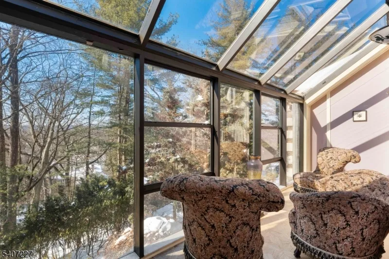 12 E Saddle River Rd Saddle River, NJ 07458