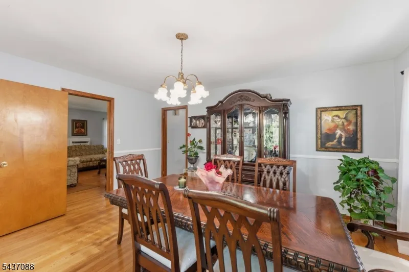 72 Clarendon Pl Hackensack City, NJ 07601