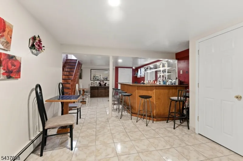 72 Clarendon Pl Hackensack City, NJ 07601