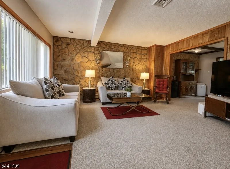 58 La France Ave Bloomfield, NJ 07003