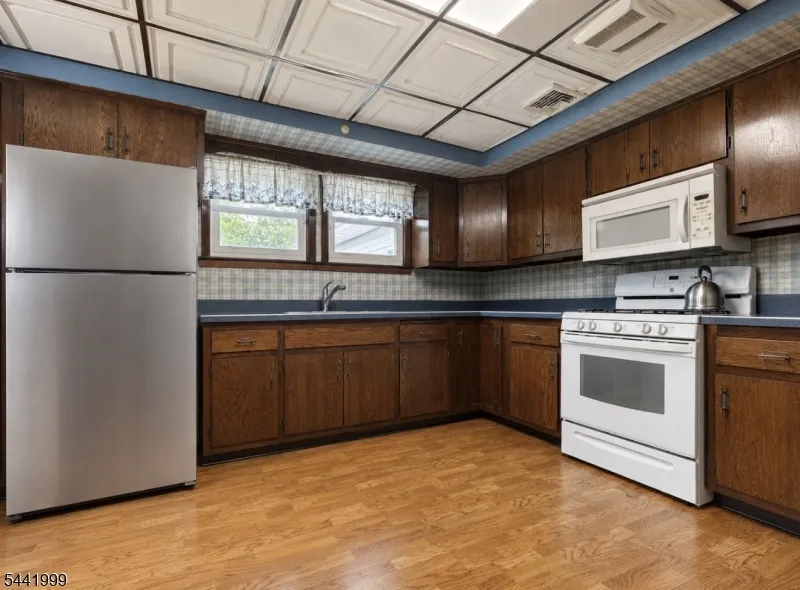58 La France Ave Bloomfield, NJ 07003