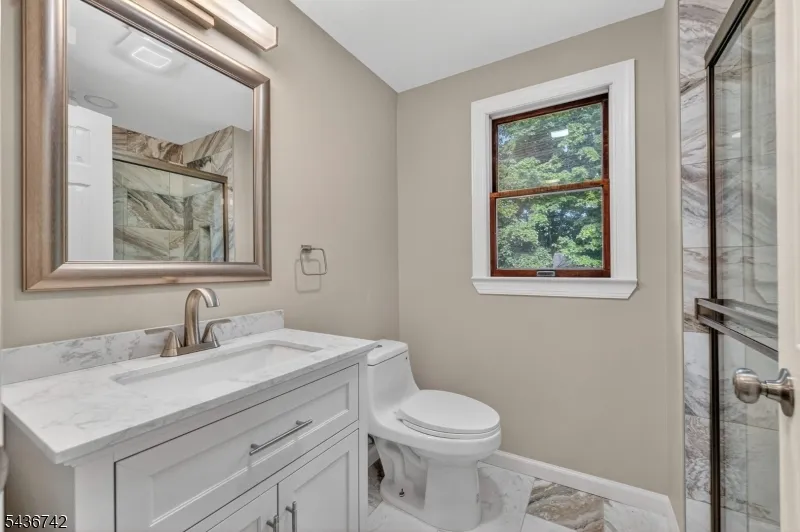 11 Franklin St Mahwah, NJ 07430