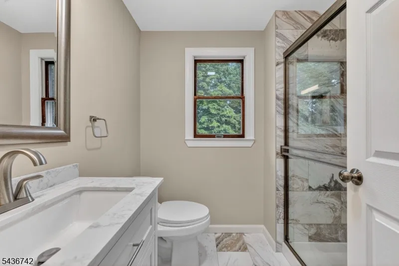 11 Franklin St Mahwah, NJ 07430