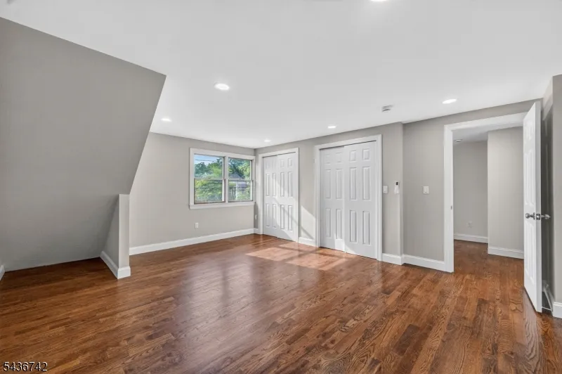 11 Franklin St Mahwah, NJ 07430