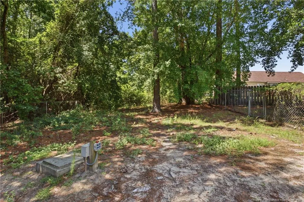 30 Weymouth Circle Cameron, NC 28326