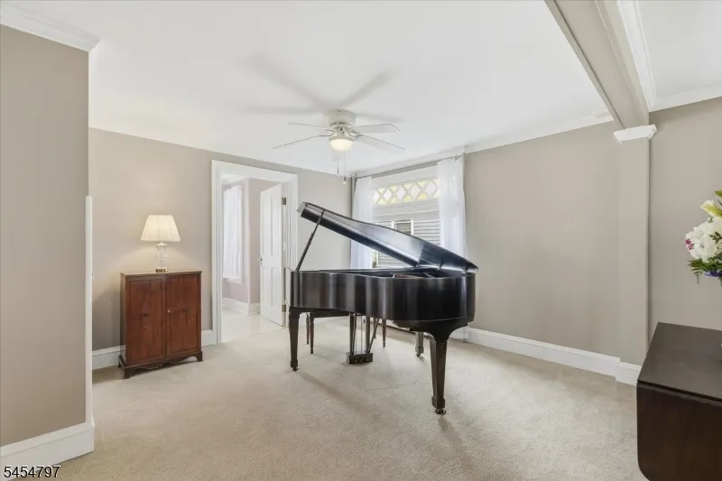 175 Main St Flemington, NJ 08822