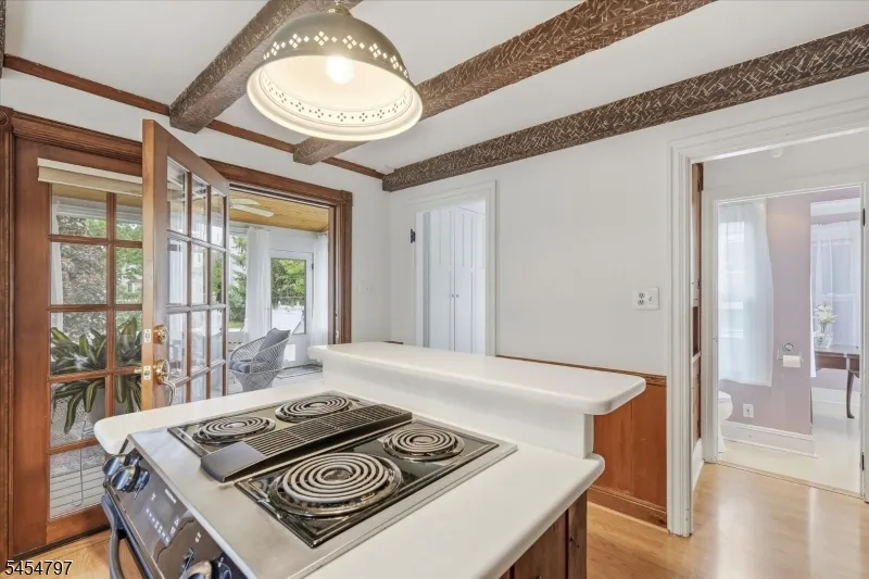 175 Main St Flemington, NJ 08822