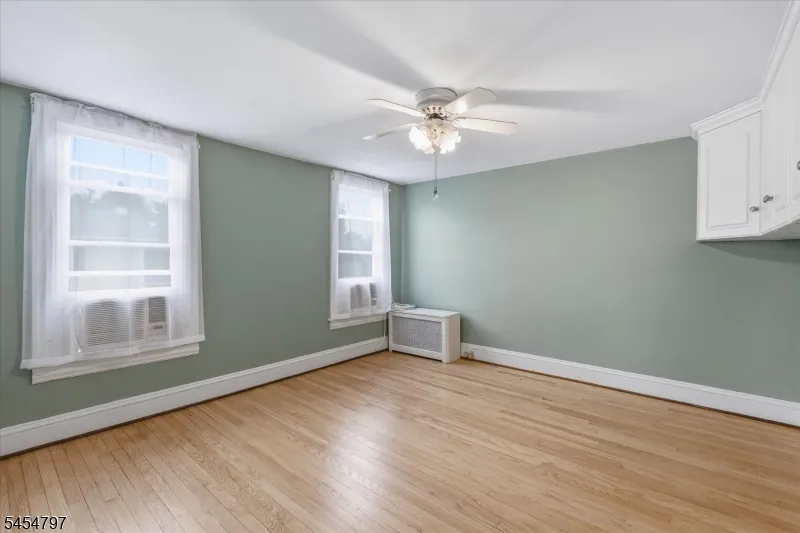 175 Main St Flemington, NJ 08822