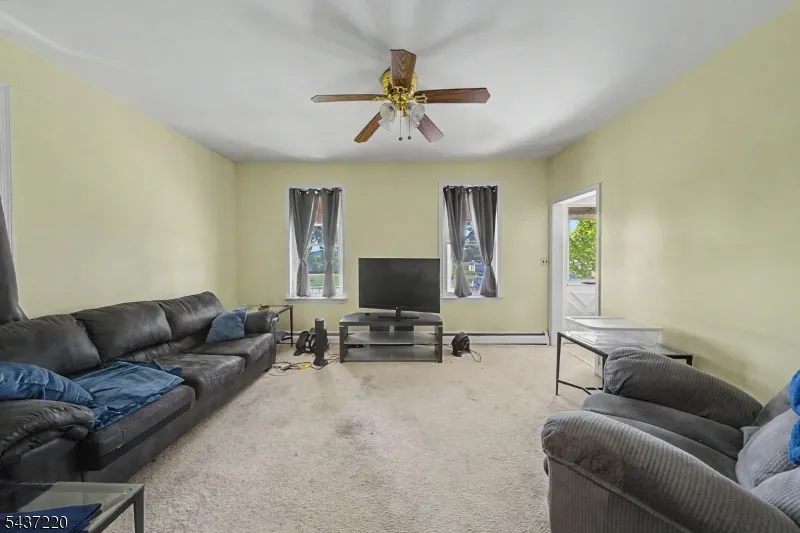 700 Vulcanite Ave Alpha, NJ 08865
