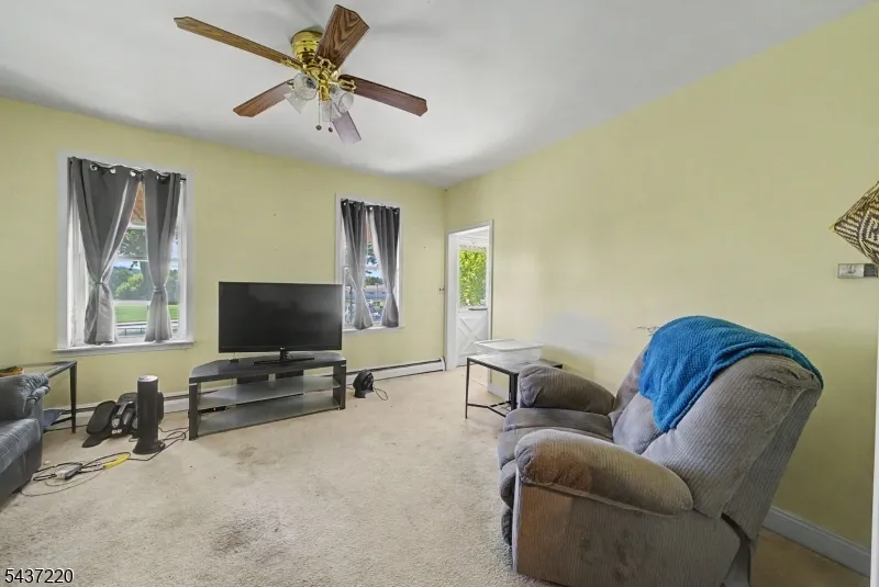 700 Vulcanite Ave Alpha, NJ 08865
