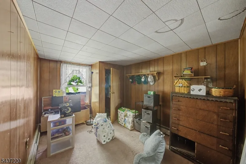 700 Vulcanite Ave Alpha, NJ 08865