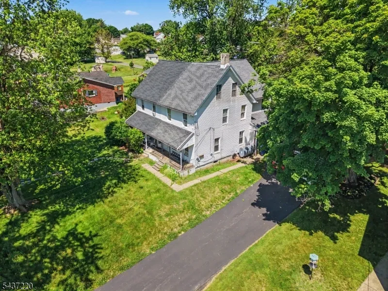 700 Vulcanite Ave Alpha, NJ 08865