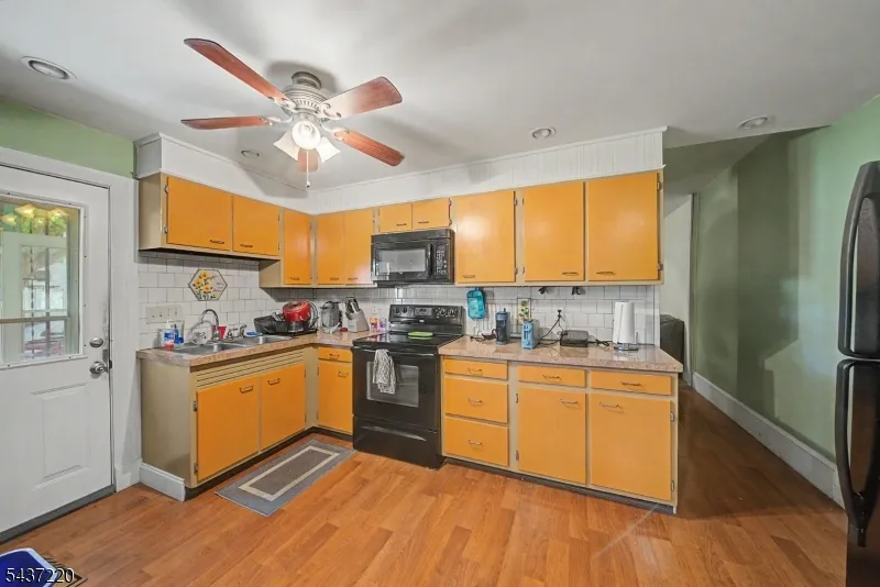 700 Vulcanite Ave Alpha, NJ 08865