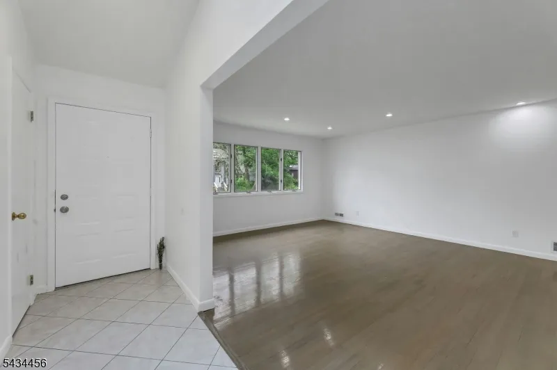 45 Kershner Pl Fair Lawn, NJ 07410