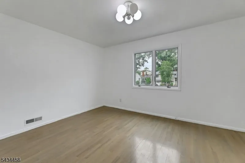 45 Kershner Pl Fair Lawn, NJ 07410