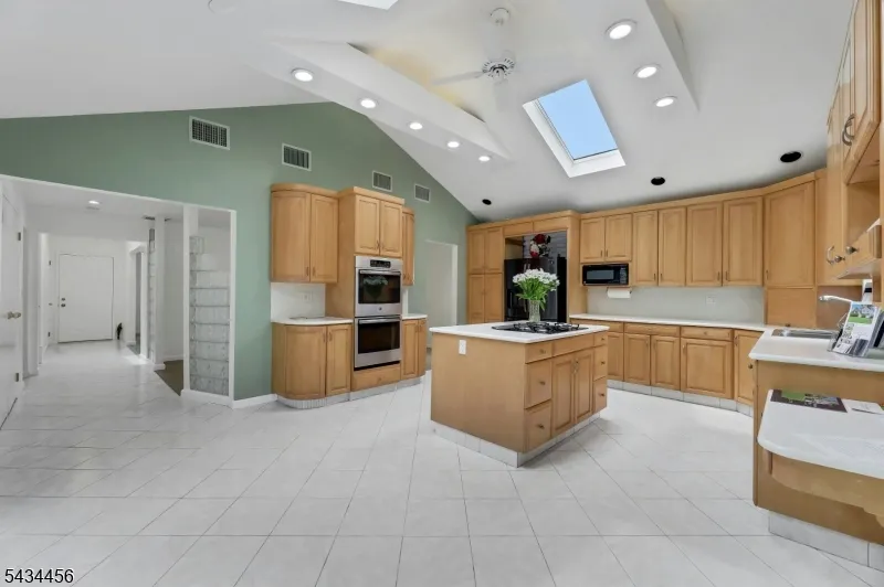 45 Kershner Pl Fair Lawn, NJ 07410