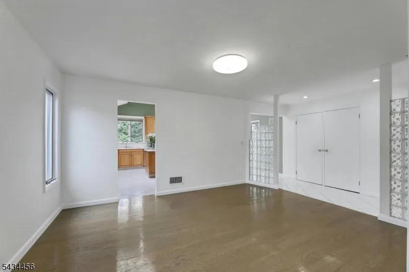 45 Kershner Pl Fair Lawn, NJ 07410