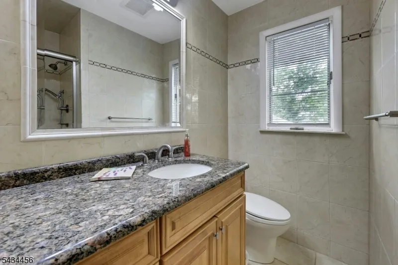 45 Kershner Pl Fair Lawn, NJ 07410