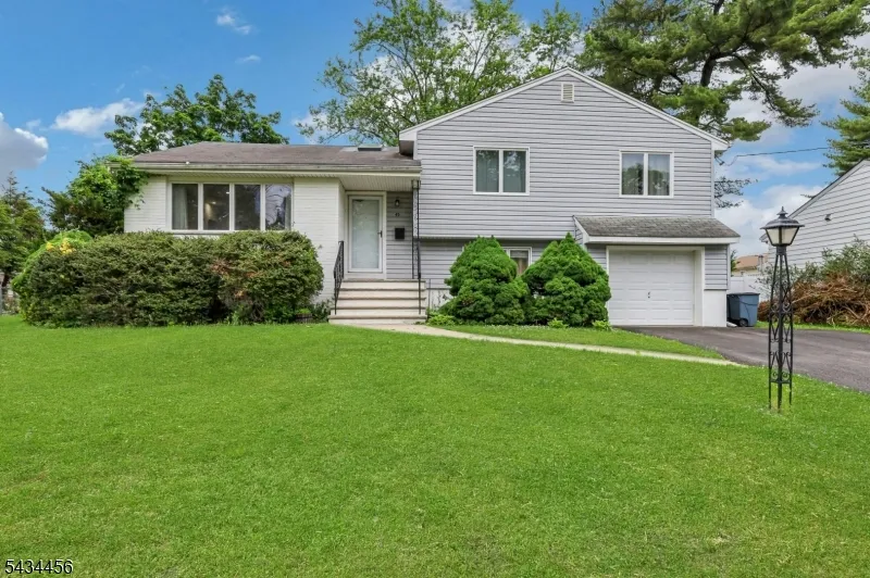 45 Kershner Pl Fair Lawn, NJ 07410