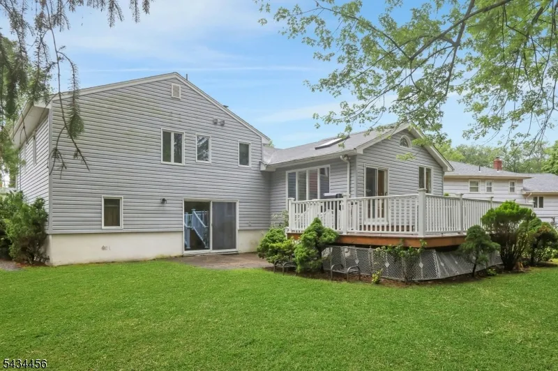 45 Kershner Pl Fair Lawn, NJ 07410