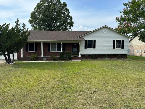8516 Amish Drive