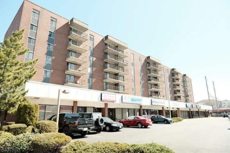 10 N Wood Ave #519 Unit 519 Linden City, NJ 07036