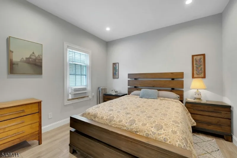 230 Sherman Ave Roselle Park, NJ 07204