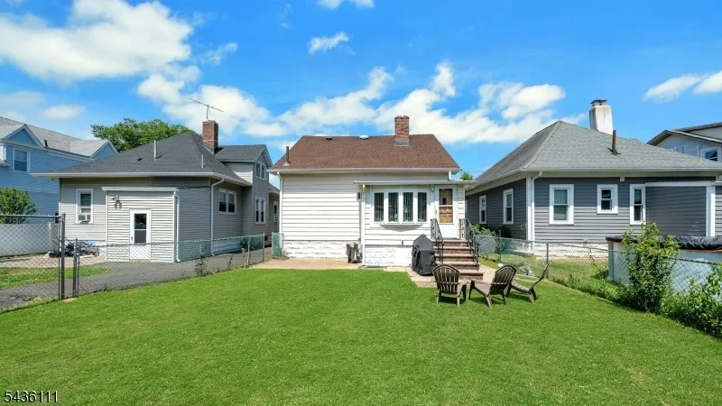 230 Sherman Ave Roselle Park, NJ 07204
