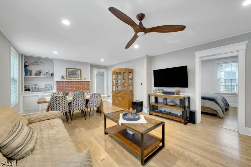 230 Sherman Ave Roselle Park, NJ 07204