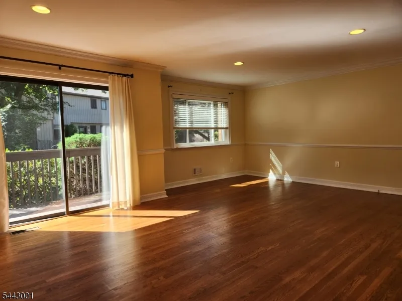 38 Park St 24E #E Unit E Florham Park, NJ 07932