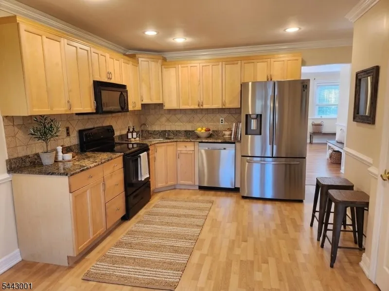 38 Park St 24E #E Unit E Florham Park, NJ 07932