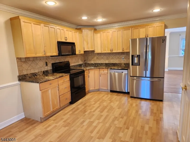 38 Park St 24E #E Unit E Florham Park, NJ 07932
