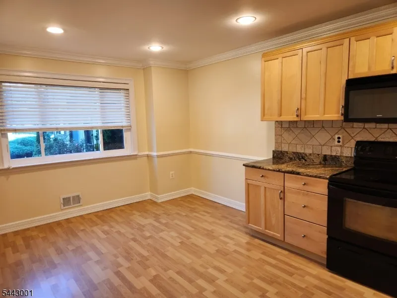 38 Park St 24E #E Unit E Florham Park, NJ 07932