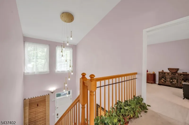 286 Summerhill Dr Parsippany-Troy Hills, NJ 07950