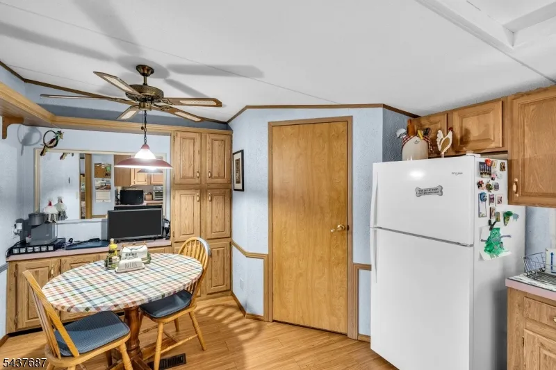 7 POST White, NJ 07823