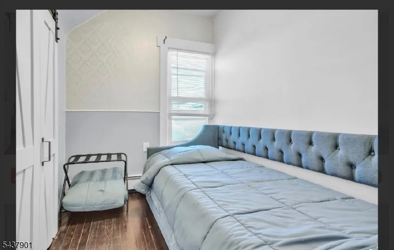 518 Miner Ter Linden City, NJ 07036