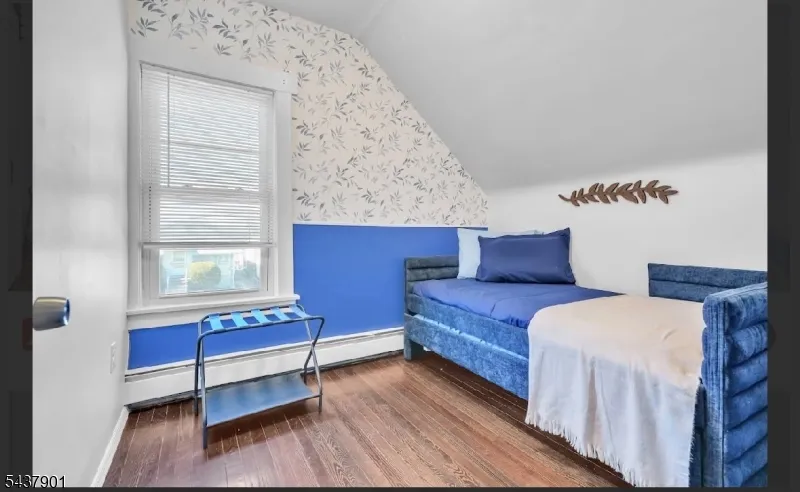 518 Miner Ter Linden City, NJ 07036