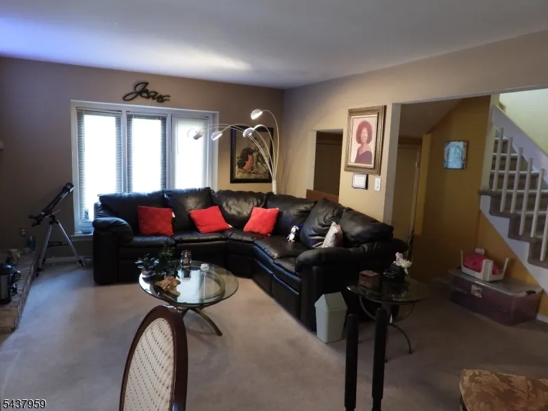 41 Riverbend Dr North Brunswick, NJ 08902