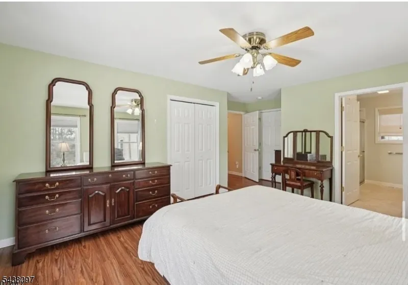 2 Caleb Ct Hardyston, NJ 07419