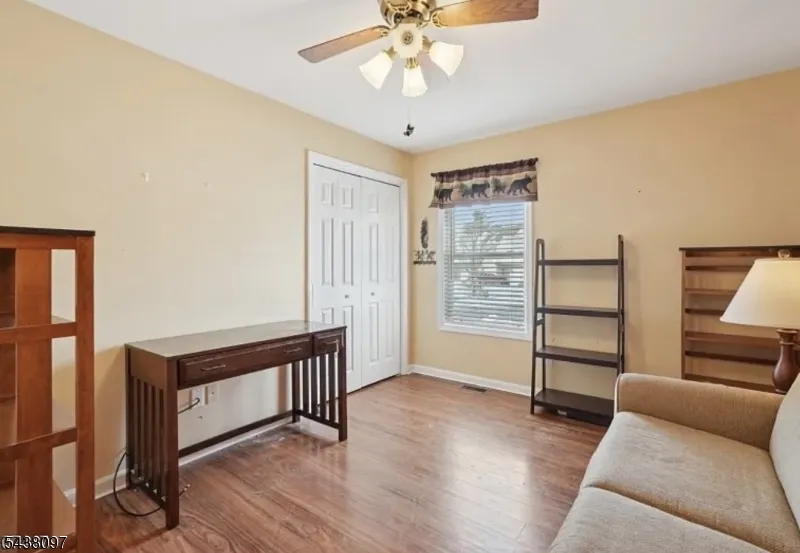 2 Caleb Ct Hardyston, NJ 07419