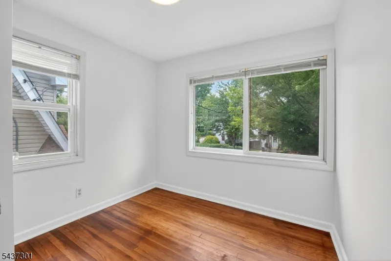 489 Maple Ave Teaneck, NJ 07666