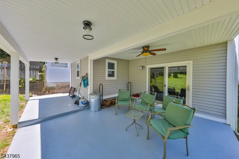 441 Maple Ave Pohatcong, NJ 08865