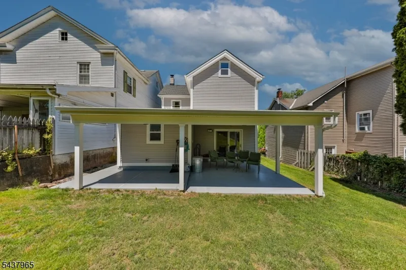441 Maple Ave Pohatcong, NJ 08865