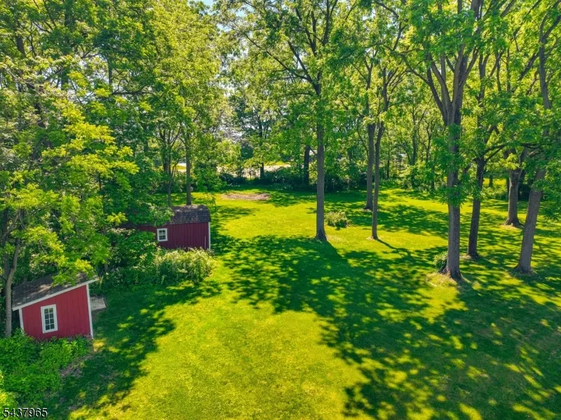 441 Maple Ave Pohatcong, NJ 08865