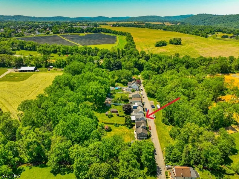 441 Maple Ave Pohatcong, NJ 08865