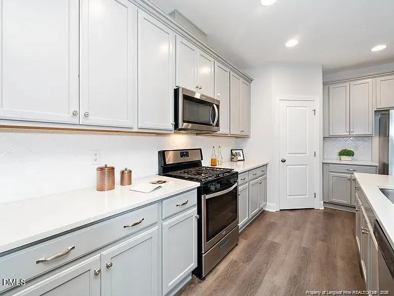 1425 Queen Trigger Drive Fuquay Varina, NC 27526