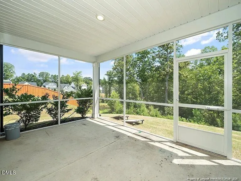 1425 Queen Trigger Drive Fuquay Varina, NC 27526