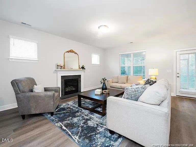 1425 Queen Trigger Drive Fuquay Varina, NC 27526